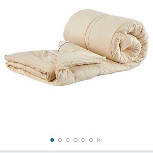 Sleep And Beyond Wool Mattress Topper